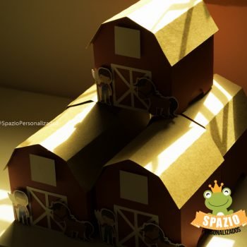 Celeiro Fazendinha Personalizada em Scrap