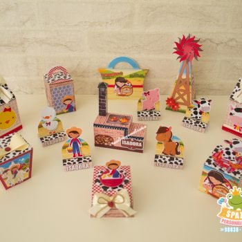 Kit de Papelaria Fazendinha Menina
