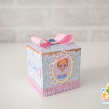 CAIXA CUBO - SCRAP JARDIM DE BONECAS