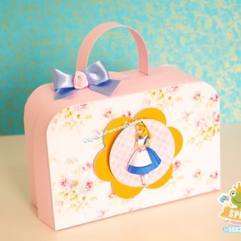 Maletinha Tema Alice no País das Maravilhas