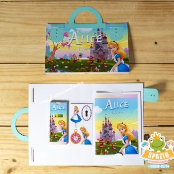 KIT DE COLORIR ALICE NO PAIS DAS MARAVILHAS