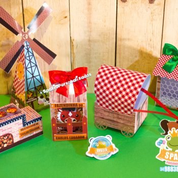 Fazendinha Personalizada - Scrapbook