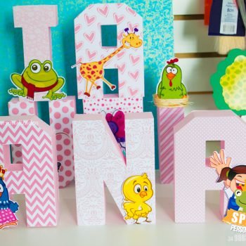 NOME 3D GALINHA PINTADINHA - SCRAP DE PAPELARIA PERSONALIZADA
