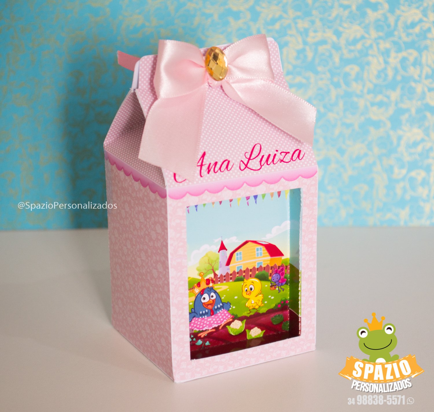 MILK GALINHA PINTADINHA - SCRAP DE PAPELARIA PERSONALIZADA
