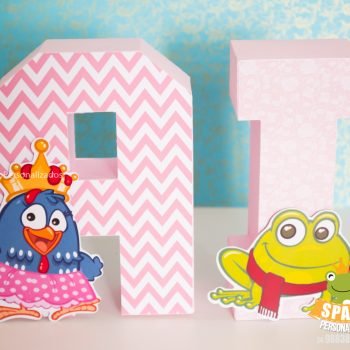 NOME 3D GALINHA PINTADINHA - SCRAP DE PAPELARIA PERSONALIZADA
