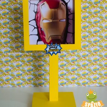 Centro de Mesa - Papelaria Personalizada Heróis Tradicional