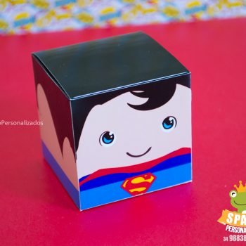 CAIXA CUBO SUPER MAN Heróis Cute de Papelaria Personalizada Uberlândia