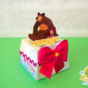 Caixa trapézio Papelaria Masha e o Urso